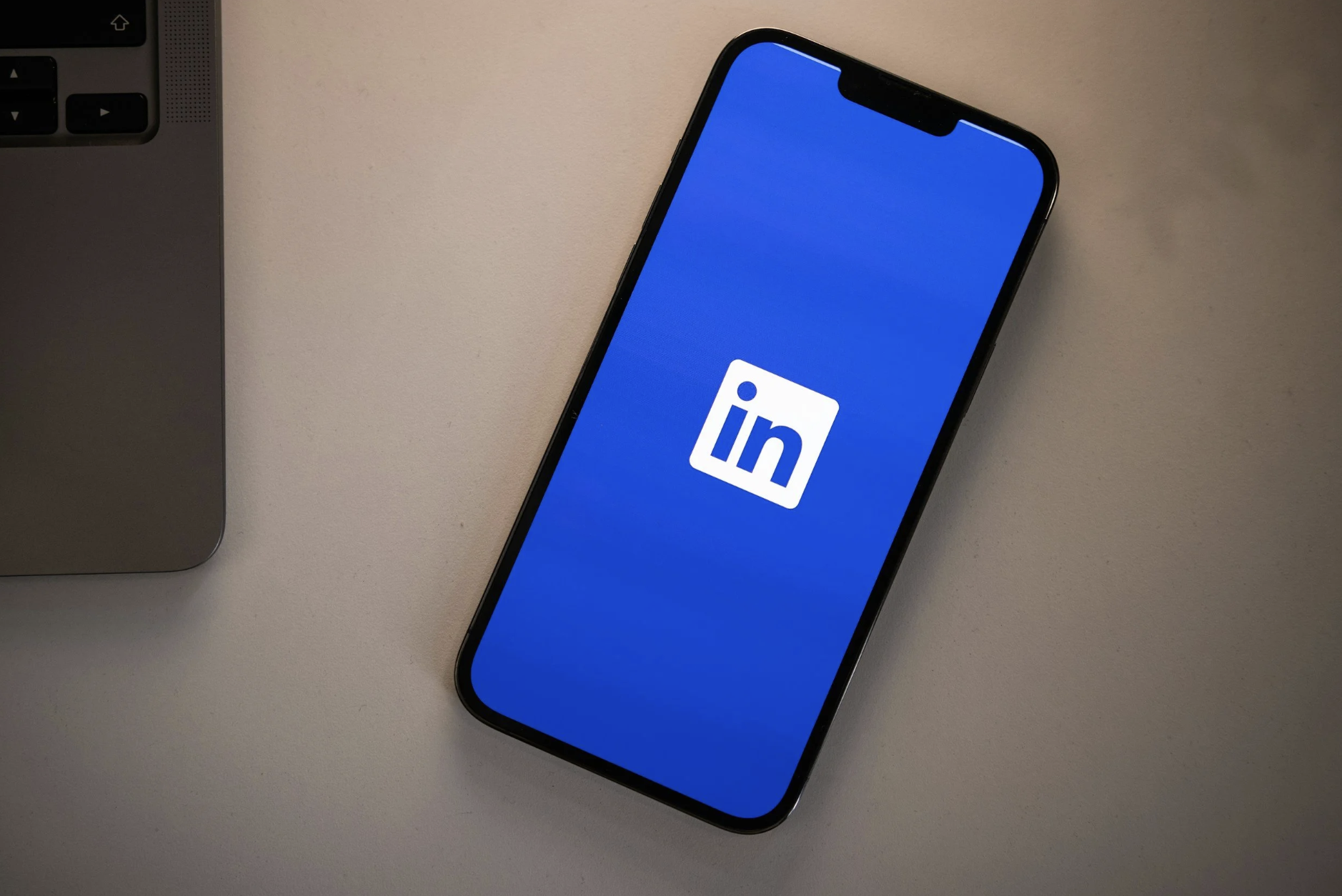 One Day agency - Linkedin Advertising